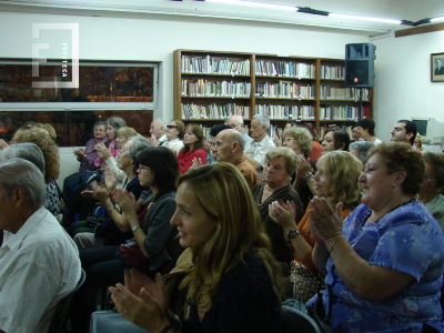 Campana Amanecer Literario