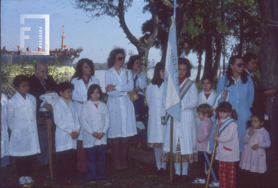 Abanderados de la Escuela Nº 25 Martín de Guemes en Canal Yrigoyen en ceremonia de Canal 6