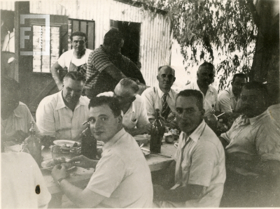 Asado entre trabajadores del ferrocarril