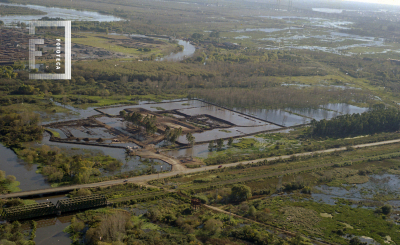 Vista aérea de Tenaris Siderca tras inundación