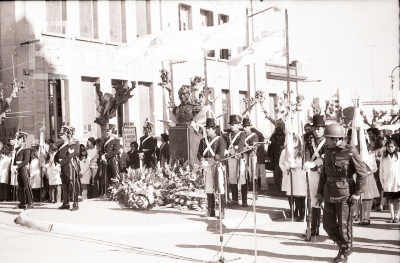 Desfile y acto por el aniversario de la muerte del Gral. San Martín