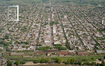 Vista aérea de la ciudad de Campana desde el sector islas