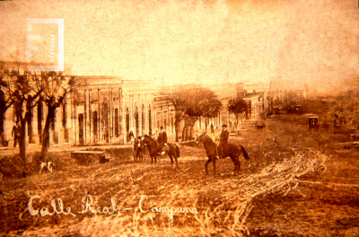 Calle Real desde la Plaza Eduardo Costa