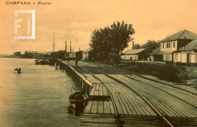 Puerto y muelle del ferrocarril