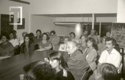 Reunión de artistas campanenses en la Biblioteca Pública Municipal