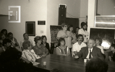 Reunión de artistas campanenses en la Biblioteca Pública Municipal