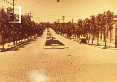 Embellecimiento de la Av. Rivadavia vista desde la Plaza Eduardo Costa