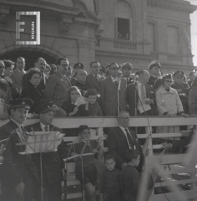 Pirámide de Mayo en la Plaza Eduardo Costa