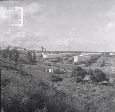 Vista de la Refinería ESSO