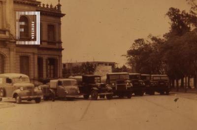 Parque automotor municipal en la década del '50