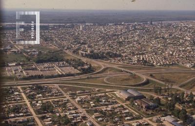 Vista aérea del Barrio San Felipe - Cruce de la ruta Panamericana y 12
