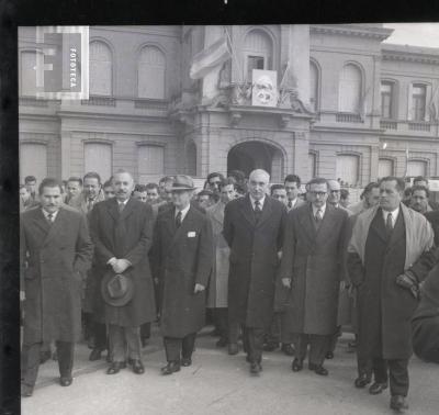 Visita del Gobernador de la Provincia de Bs. As. Oscar Alende