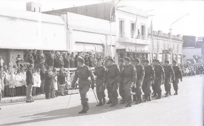 Desfile por el 6 de julio