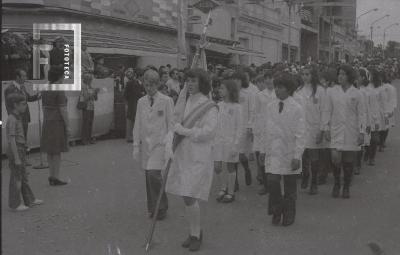 Desfile en la Av. Rivadavia