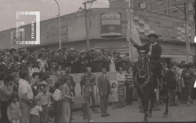 Desfile en la Av. Rivadavia