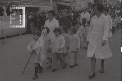 Desfile en la Av. Rivadavia