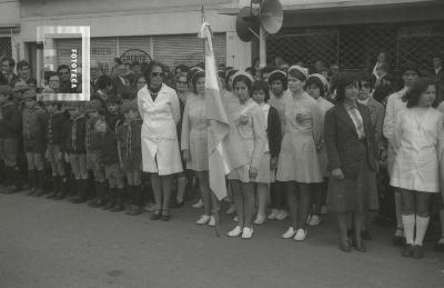Desfile en la Av. Rivadavia