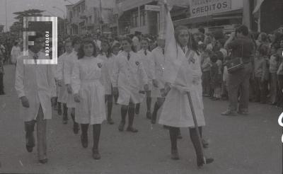 Desfile en la Av. Rivadavia