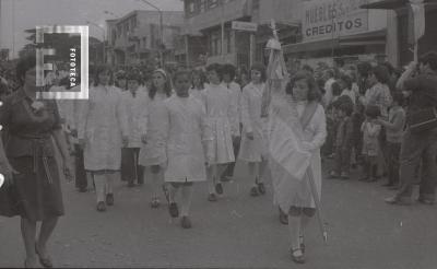 Desfile en la Av. Rivadavia