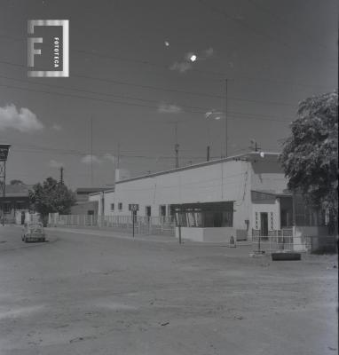 Edificio de Prefectura Naval en Campana
