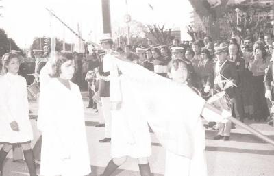 Desfile y acto por el aniversario de la muerte del Gral. San Martín