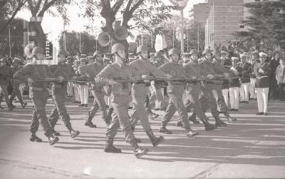 Desfile y acto por el aniversario de la muerte del Gral. San Martín