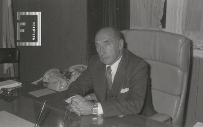 El Intendente Pref. Mayor Amor en su despacho