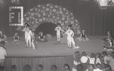 Danzas en el Teatro Pedro Barbero