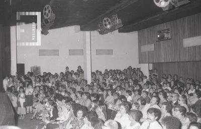 Danzas en el Teatro Pedro Barbero