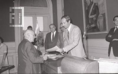 Firma y entrega de escrituras