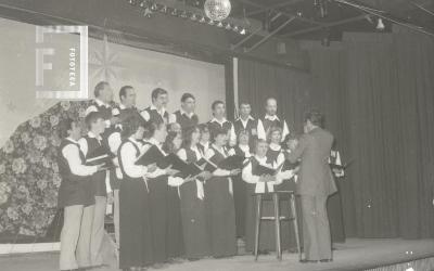 Coro municipal en el Teatro Pedro Barbero