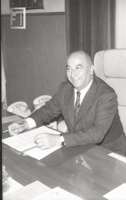 Intendente Pedro Schinoni en su despacho
