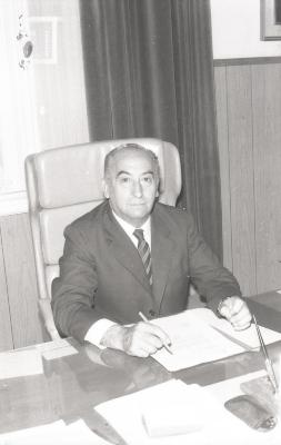 Intendente Pedro Schinoni en su despacho