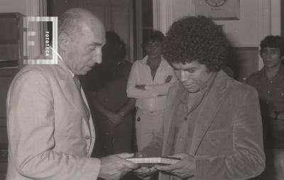Visita del boxeador Sergio Victor Palma