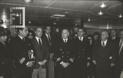 Visita al buque de la Escuela de Prefectura