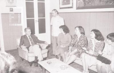 Reunión con autoridades para equipamiento del laboratorio