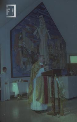 Consagración del altar en la Catedral