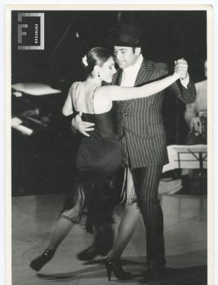 Narciso Cortes y Norma bailando tango en Tokio