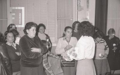 Homenaje a madres de soldados combatientes en la Guerra de las Malvinas
