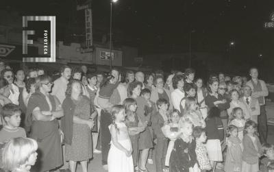Coro en la Av. Rocca