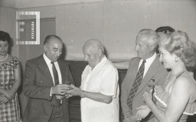 Homenaje a Nesci
