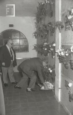 Homenaje a Raúl Chiflet en el cementerio local