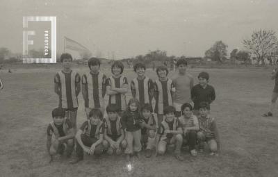 Equipo de fútbol de niños