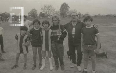 Equipo de fútbol de niños