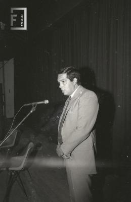 Conferencia de médico en el Teatro Pedro Barbero