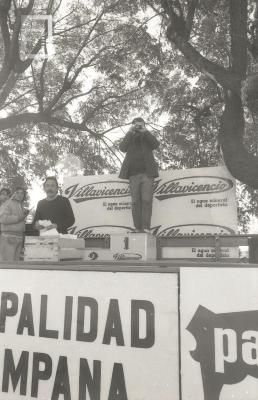 Entrega de premios del triatlón en la Plaza Eduardo Costa