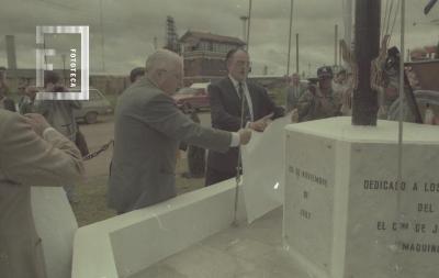 Monumento a los maquinistas navales