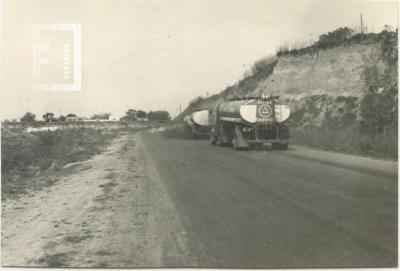 Finalización de obras públicas - Camino de acceso al puerto de Campana