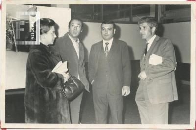 Exposición de arte del pintor Carlos Cañas en el Salón Ronald Nash