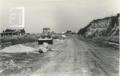 Finalización de obras públicas - Camino de acceso al puerto de Campana